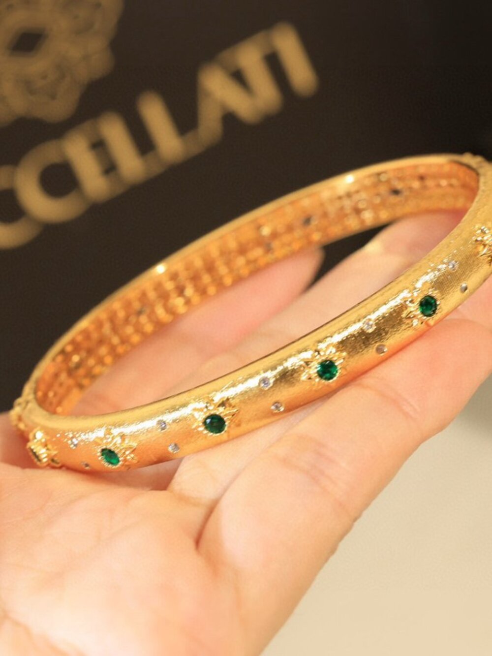 Buccellati diamond bracelet - Picture 6 of 7